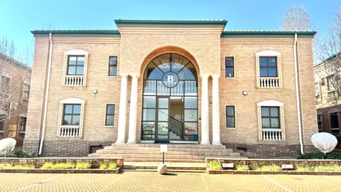 Cambridge Office Park, 5 Bauhinia Street, Highveld Technopark, Centurion