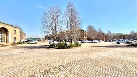 Cambridge Office Park, 5 Bauhinia Street, Highveld Technopark, Centurion
