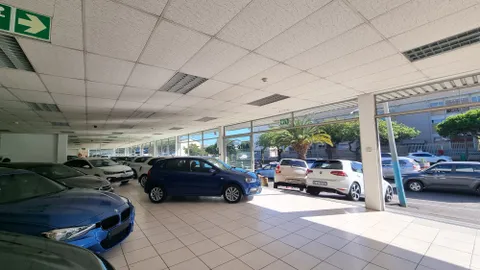 Parow East