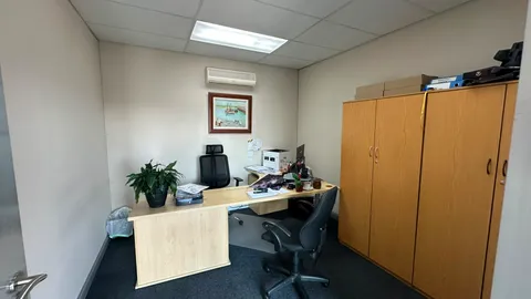 Warehouse to let in Longmeadow (13).jpeg