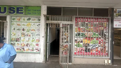 25 Voortrekker Road