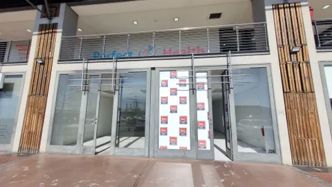 Ipic Shopping Centre, Soineke - Cnr Bottelary Road & Amandel Drive, Kuils River