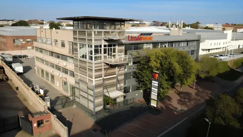 93% Tenated Office On Auction: 42 Andries Street, Wynberg