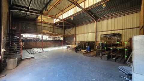 17 Makriel Road