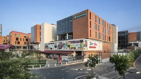 Newtown Junction, Corner Miriam Makeba & 100 Carr Street, Johannesburg