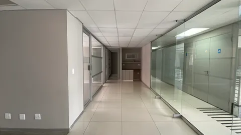 20261015_101212907_iOS.jpg