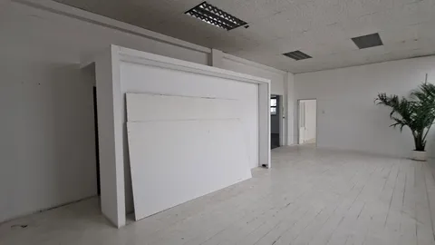 500 sqm Of Light Industrial Space To Let at 19 Auckland street Paarden Eiland