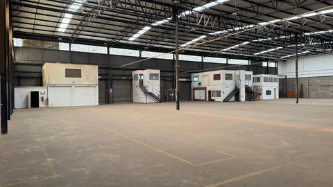 Warehouse to let (10).jpeg