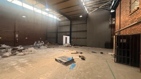 Warehouse to let in Sebenza (9).jpg