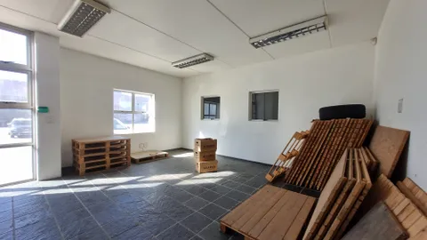 Santos Park, 8 Cilmor Street, Stikland Industrial