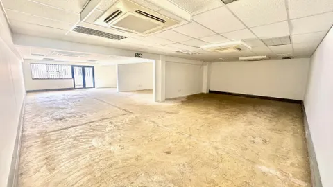 Office To Let in Brooklyn (13).jpeg