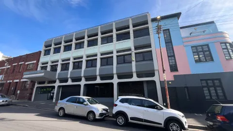 76 Canterbury Street, Zonnebloem