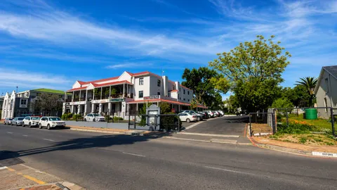 Cambridge House, Durbanville