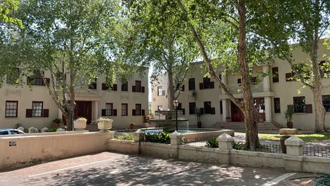 SS Tulbagh North, 369 Oak Ave, Ferndale