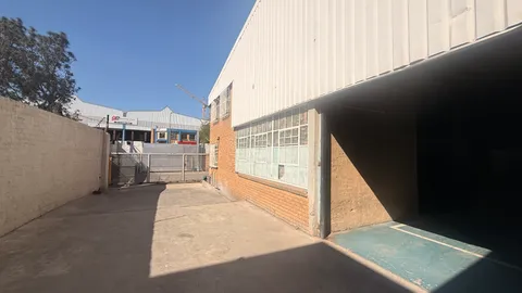 6 Roller Street