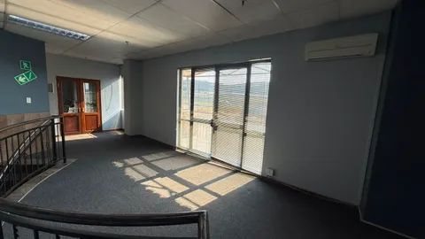 Office To Let in Pomona (49).jpeg