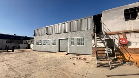 11 Engwena Street
