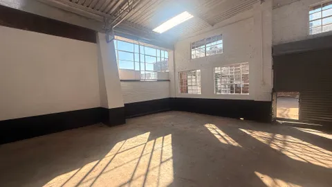 11 Engwena Street