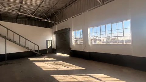 11 Engwena Street