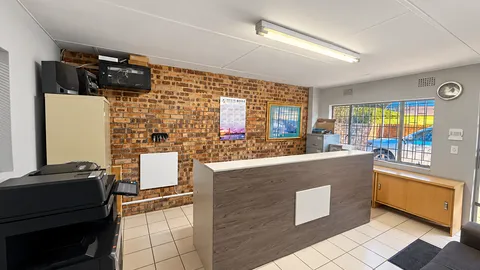 17 Mopedi Road