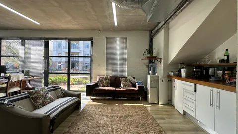 8 Waterford Mews