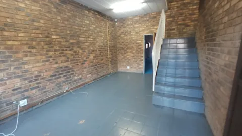 5 Evans Street