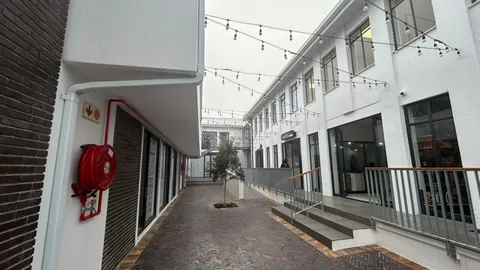 Founders Quarter