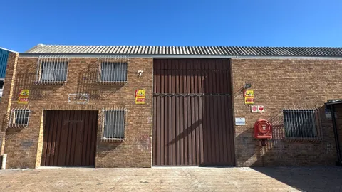 4 Hoist Avenue