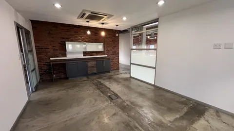 4 Karen Street