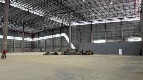 Industrial Space in Jet Park (7).jpeg