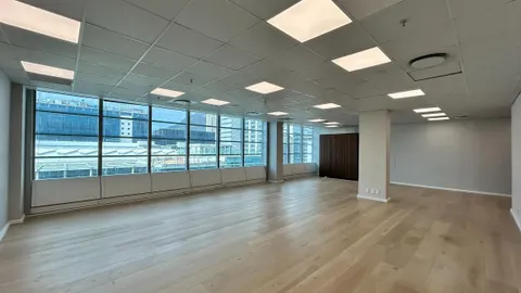 8th Floor, Convention Tower, Heerengracht Street