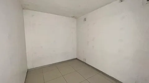 32 St Georges Mall, Unit 2 (16).JPEG