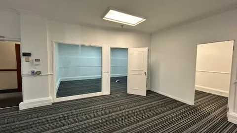 74 Long Street