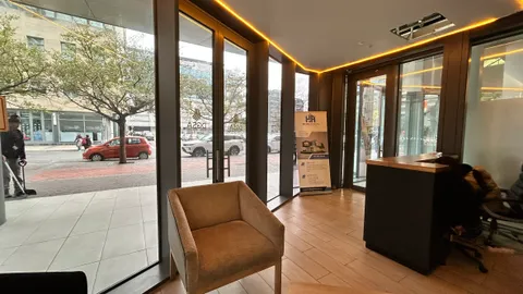 35 Lower Long Street