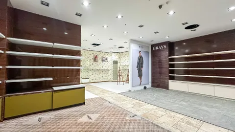 44 Melrose Boulevard