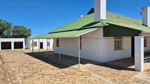 Tenanted Office On Auction: Alice Street, Fort Beaufort, Eastern Cape