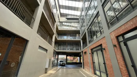 Unit 1 139 Greenway, Greenside