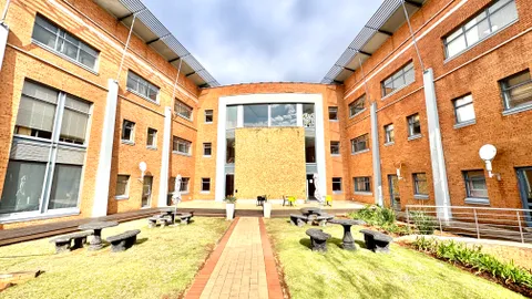 Lakefield Office Park