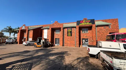 2 Van Niekerk Street