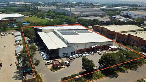 6 357m² Fully Tenanted Prime Industrial Site On Auction: 17 Angus Crescent, Longmeadow Business Estate