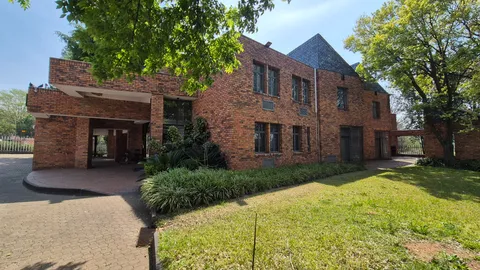 7 Coombe Place, Rivonia
