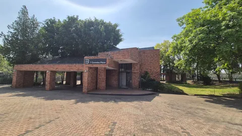 7 Coombe Place, Rivonia