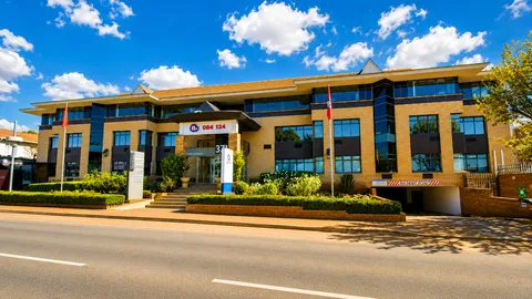 371 Rivonia Boulevard