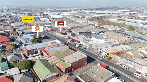 Tenanted Mixed-Use Building On Auction: 313-315 Voortrekker Road, Richmond Estate