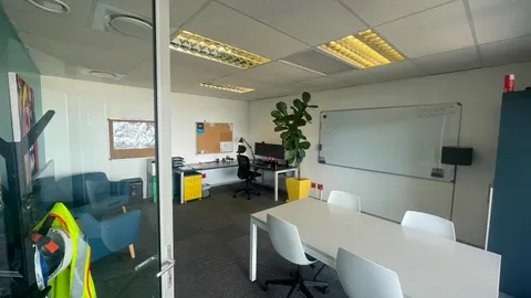 1st Floor Plattekloof House Tygerberg Park