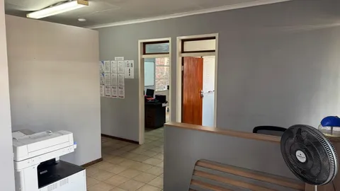 10 Covora Road 