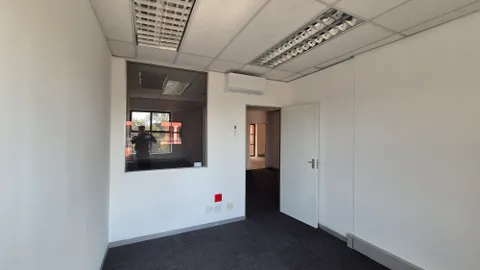 Offices To Let in Morningside (15).jpg