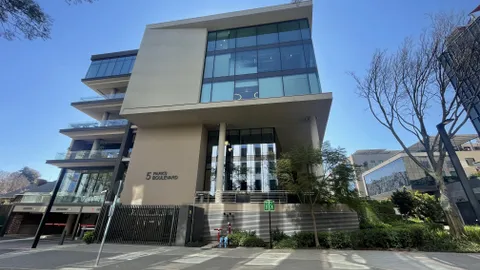 3 Parks Boulevard