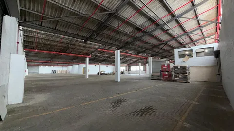 21 Wimbledon Rd, 2200m2 Industrial Space