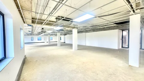 Office space in Die Hoewes (4).jpg